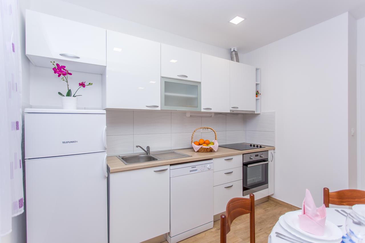 Apartments Grepo Sljeme Makarska Eksteriør billede